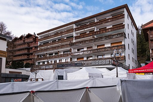 Le Constellation January 2nd, ,2026